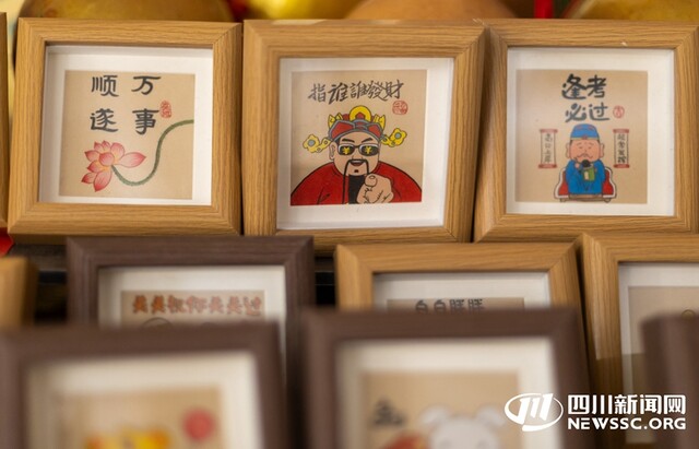 喜庆的夹江年画_副本.jpg