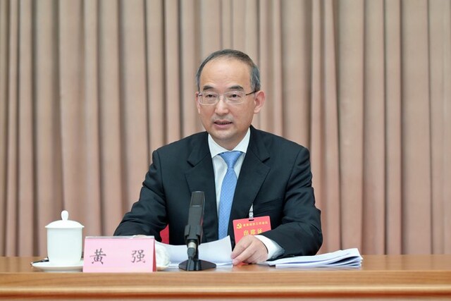 省委经济工作会议在成都举行 
彭清华黄强讲话「相关图片」