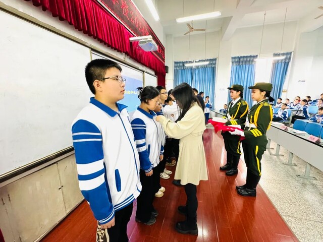 6719ac07b4b30.jpg