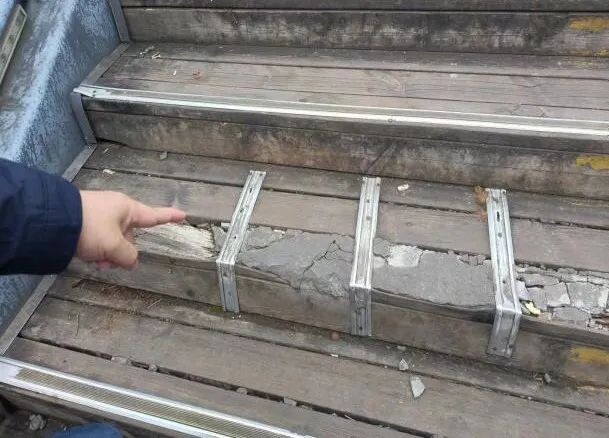 0.jpg